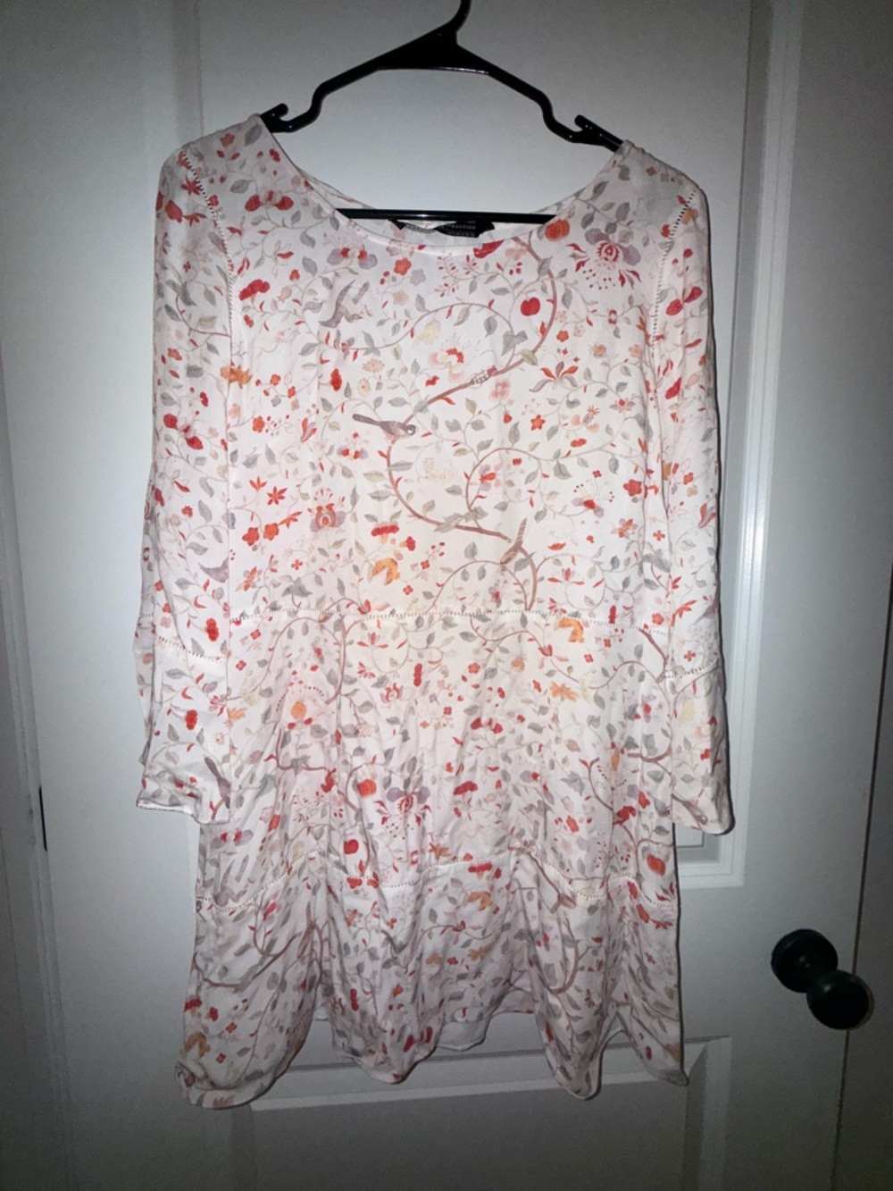 Peruvian Connection Dress | Bird Print | Size US 8 | White| Floral | Midi